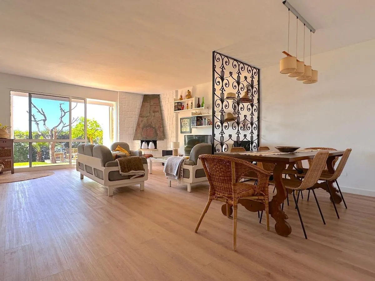 Villa Alboran Beachfront 9Pax Torre de Benagalbon Hébergement de vacances