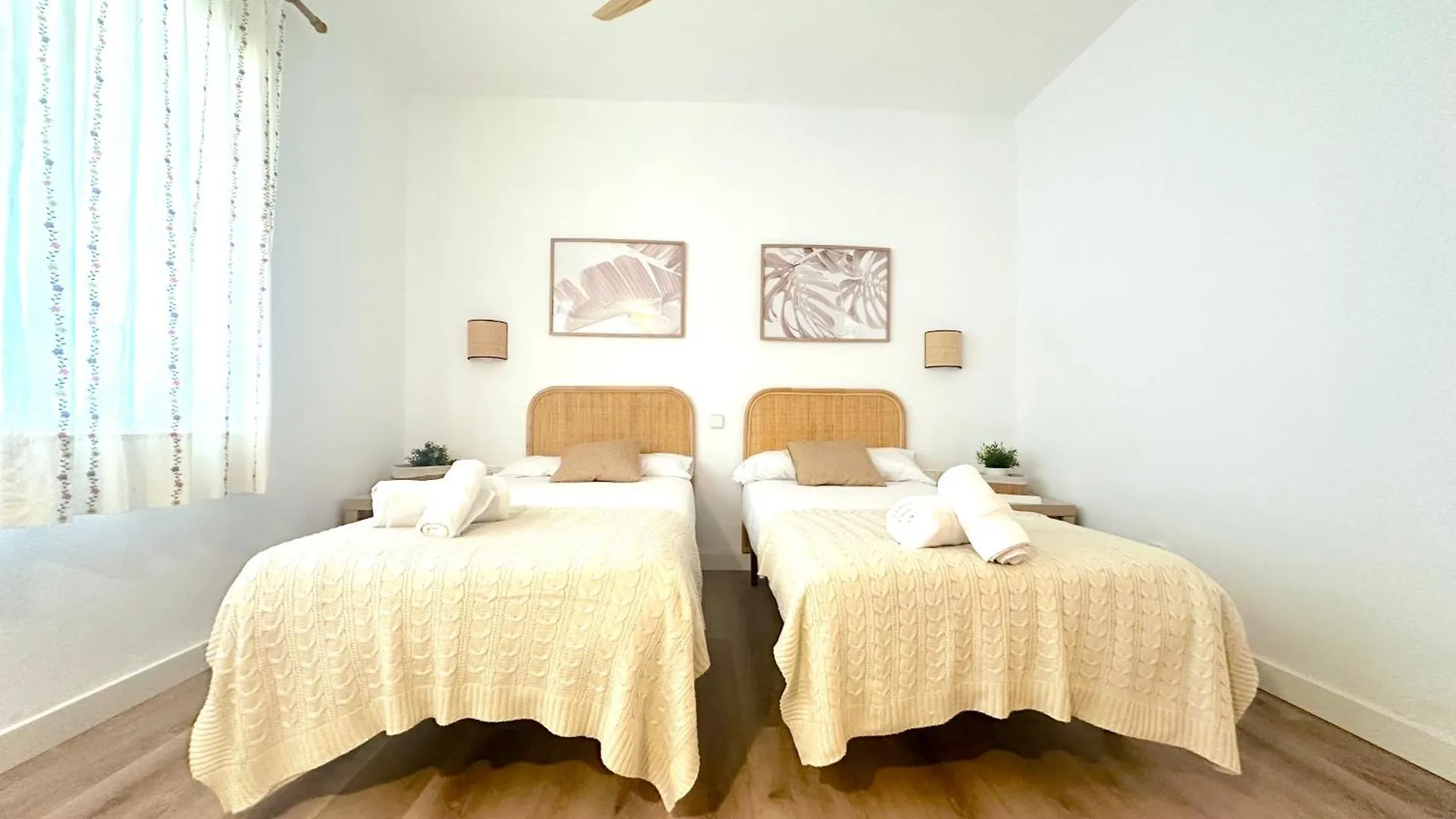 Villa Alboran Beachfront 9Pax Torre de Benagalbon 0*,  Spain