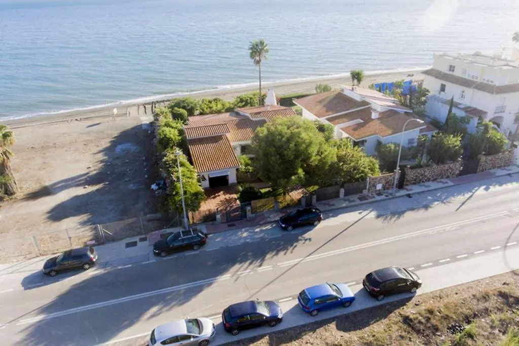 Prázdninový dům Villa Alboran Beachfront 9Pax Torre de Benagalbon